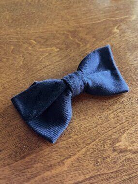 Old Navy/Ormond clip-on navy twill bow tie